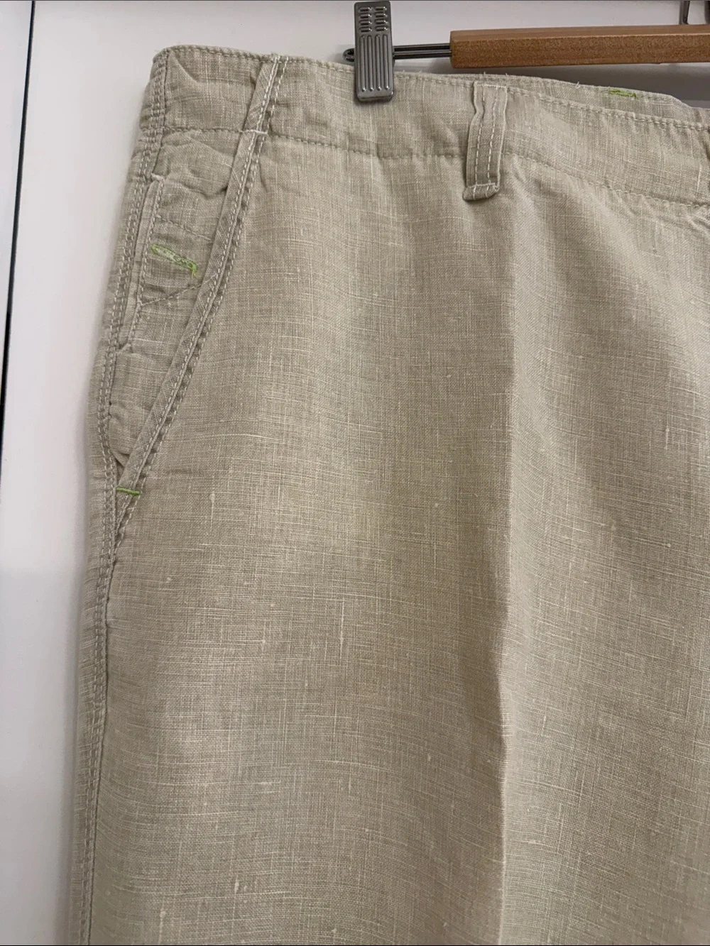 Tommy Bahama Men’s Linen Pants light kakhi color
